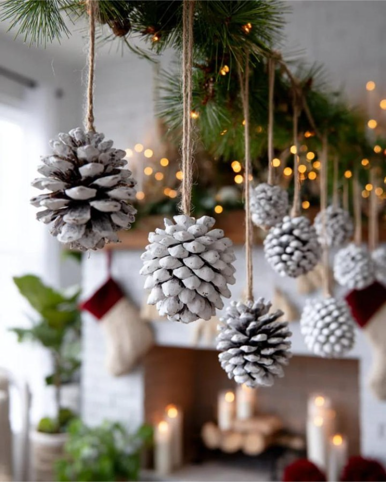 Cozy Garland of White-Tipped Pine Cone Ornaments — DIY Christmas Ornaments