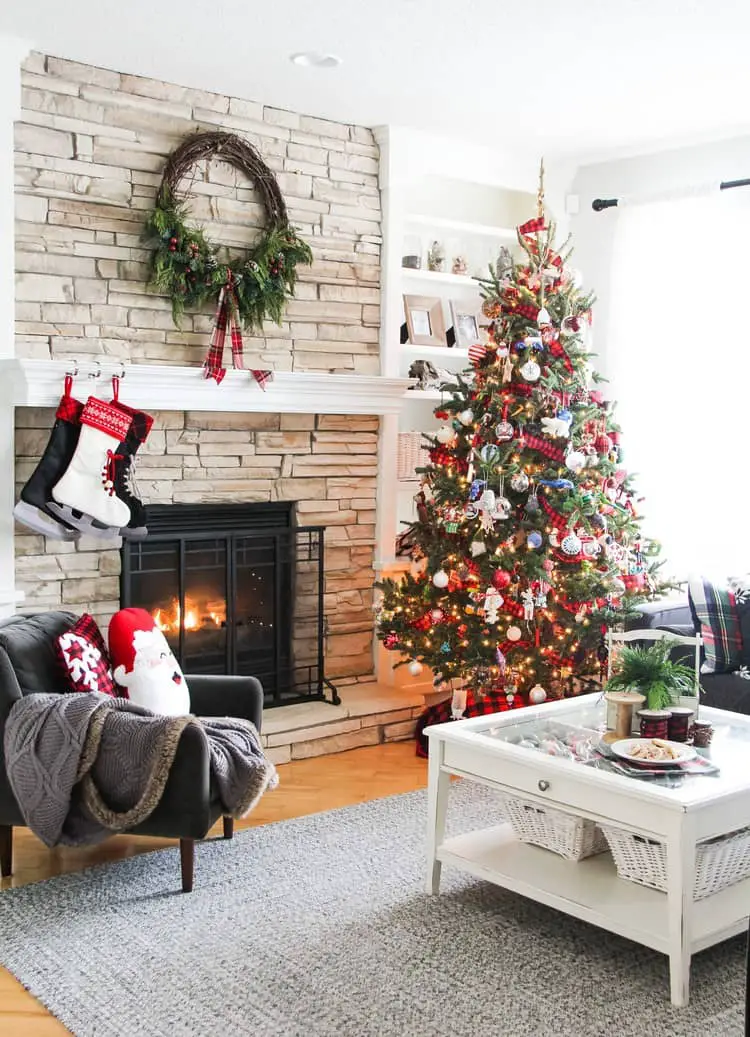 Stone Fireplace with Stockings Embodies Classic Farmhouse Christmas — Farmhouse Christmas Mantel