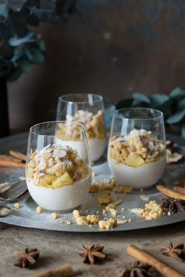 Rustic Crumble Desserts with Cinnamon and Star Anise — Christmas Dessert Table