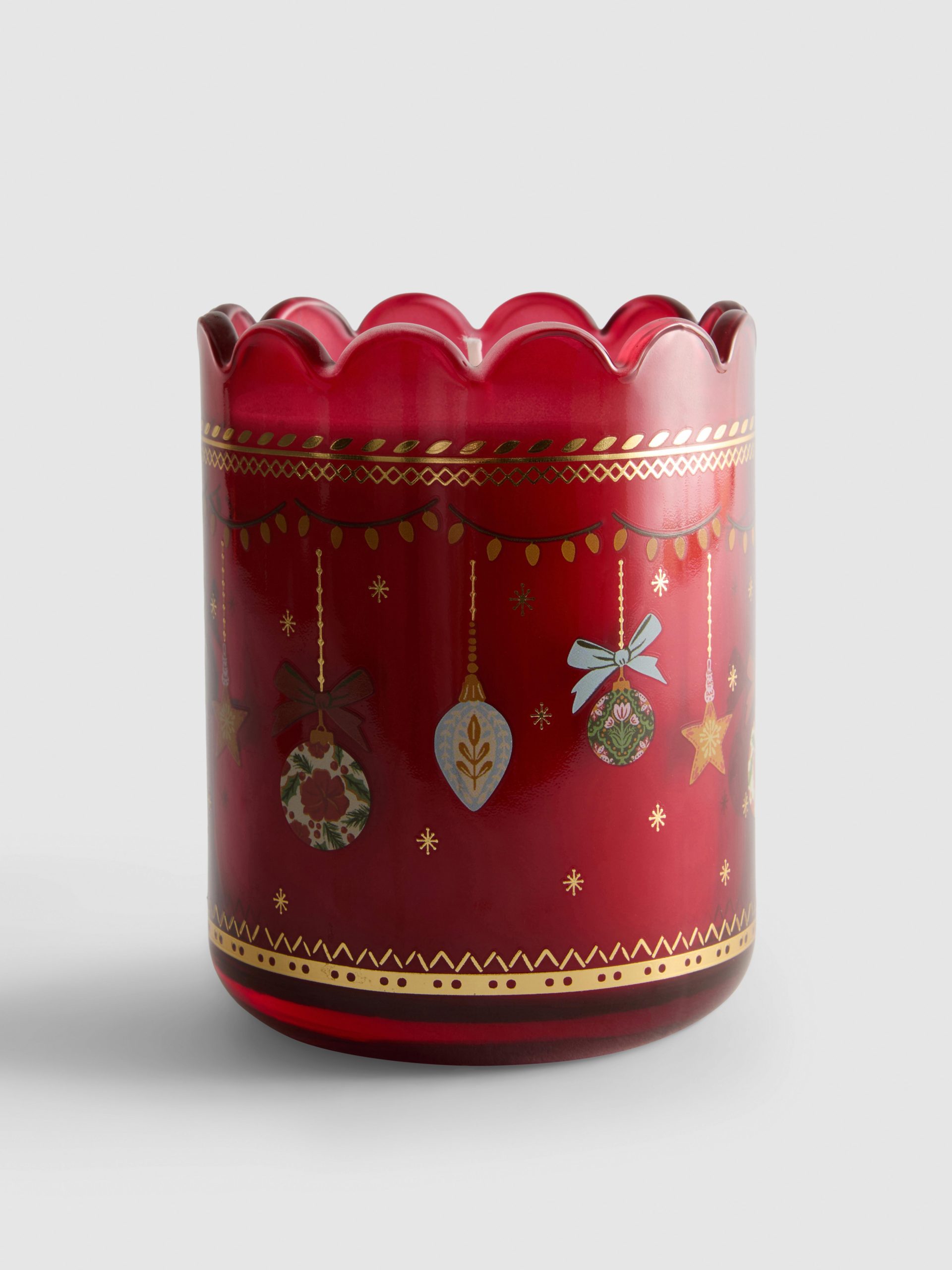 Traditional Red Glass Candle Holder with Festive Ornaments Traditional Red Glass Candle Holder with Festive Ornaments — Christmas Bookshelf Decor