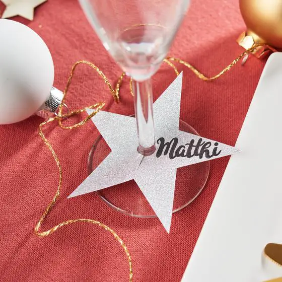 Festive Wine Glass Charm with a Glittery Star Name Tag Festive Wine Glass Charm with a Glittery Star Name Tag — New Years Eve Table Decor