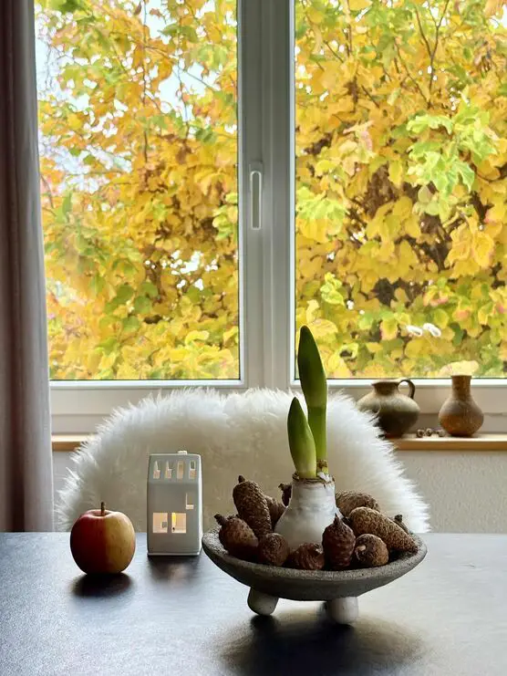Cozy Hygge Dining Table Vignette with Natural Elements Cozy Hygge Dining Table Vignette with Natural Elements — Hygge Home Decor