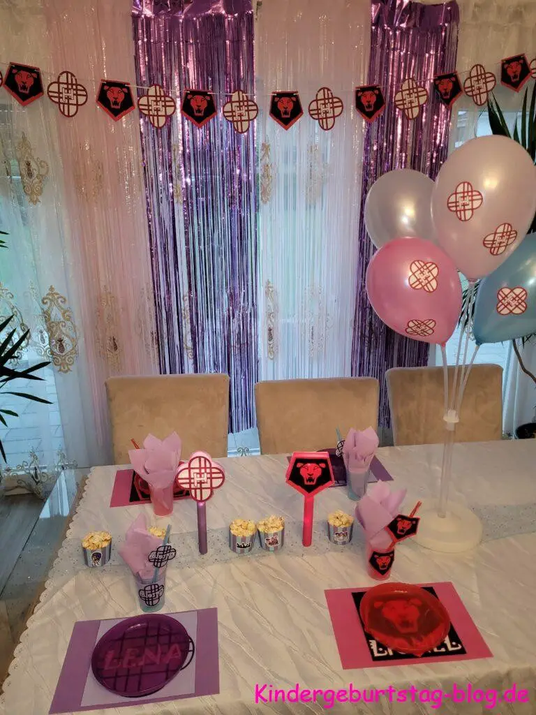 Personalized Dining Table for a Kid's New Year's Eve Bash — New Years Eve Party for Kids