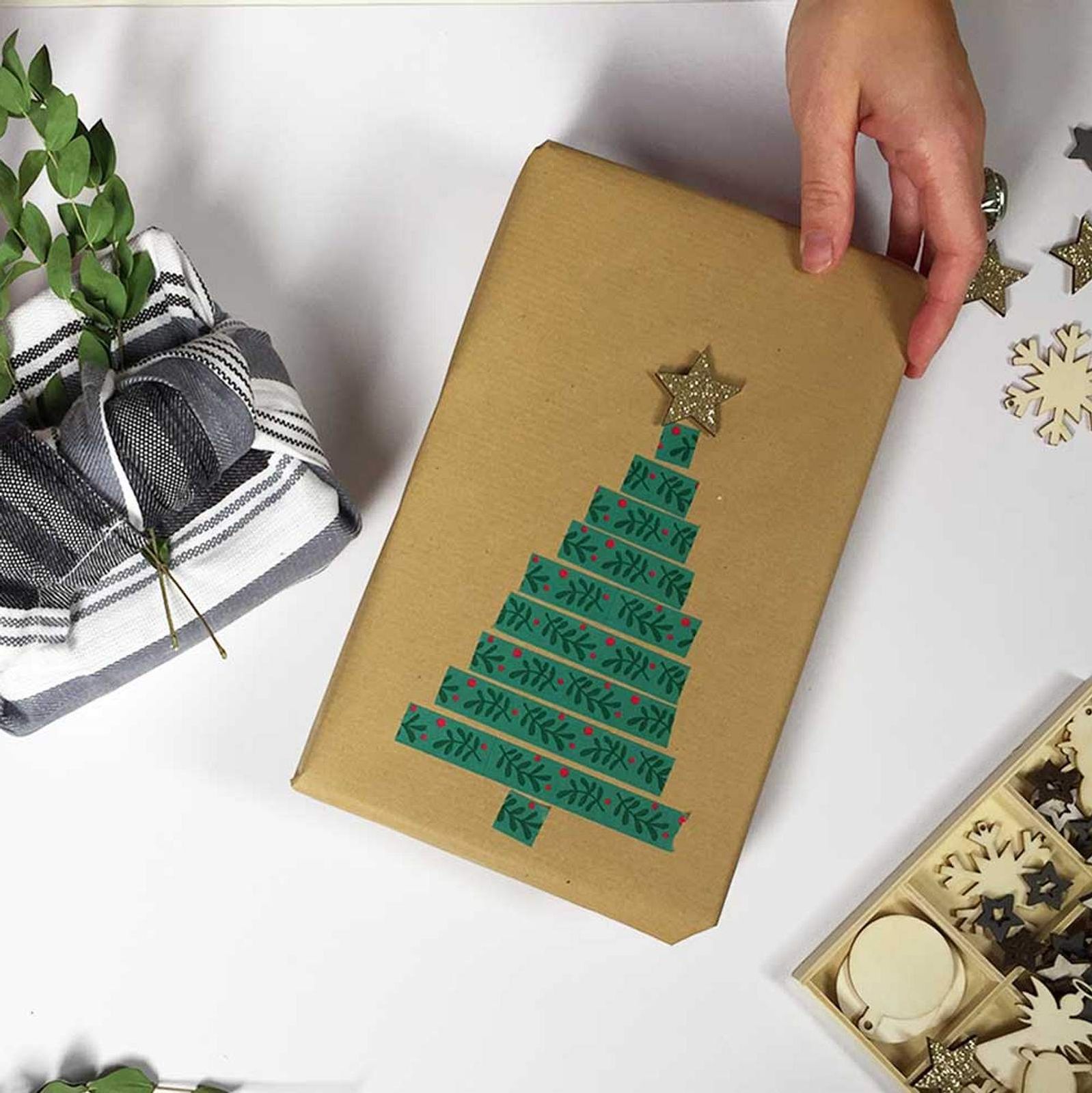 Modern Green Tape Christmas Tree Design — Christmas Gift Wrapping