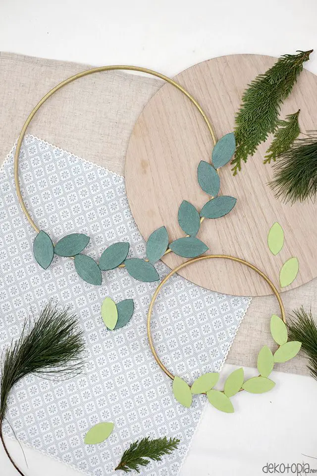 Minimalist DIY Wreath Components with Gold Hoops — DIY Christmas Decor