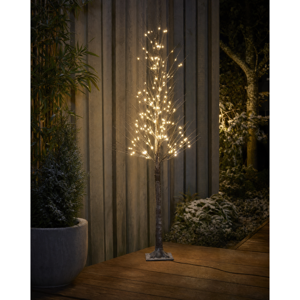 Modern Outdoor LED Tree with Glowing Branches — Neutral Christmas Tree
