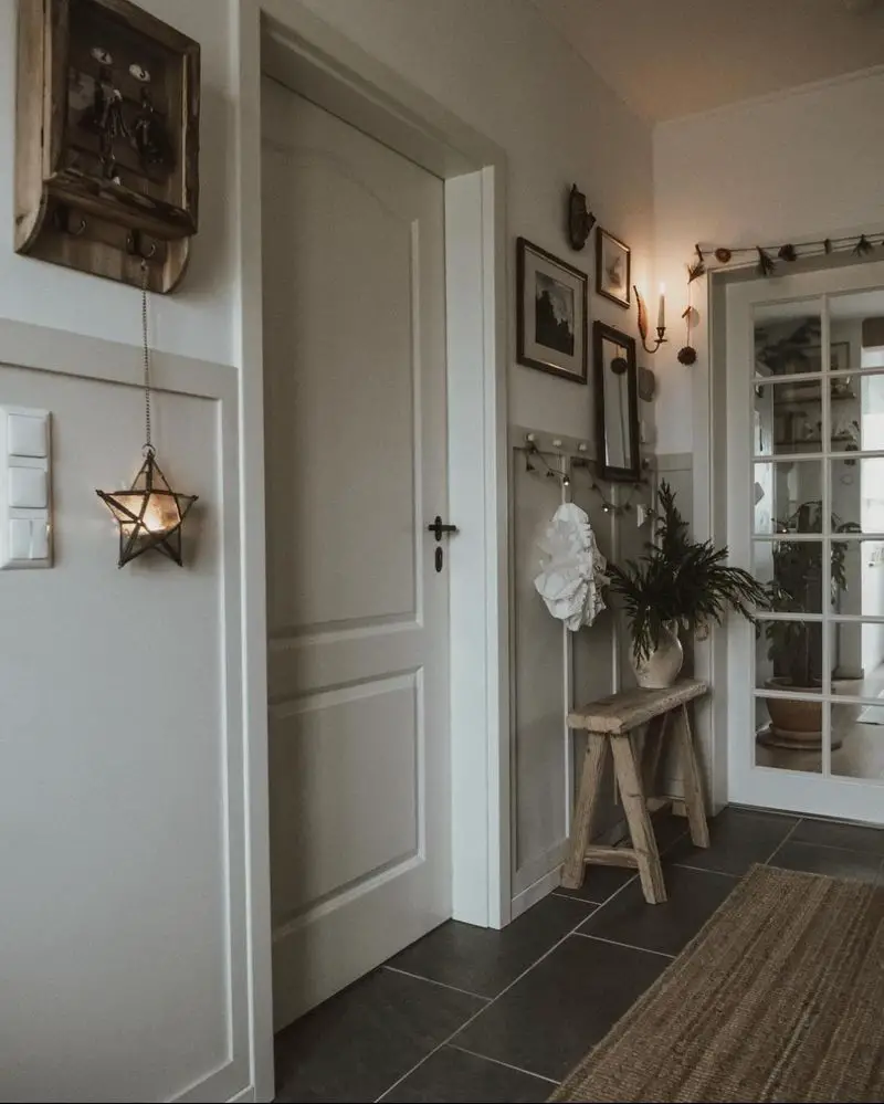 Corner Vignette Stool Near Door Visual Idea — Christmas Entryway Decor