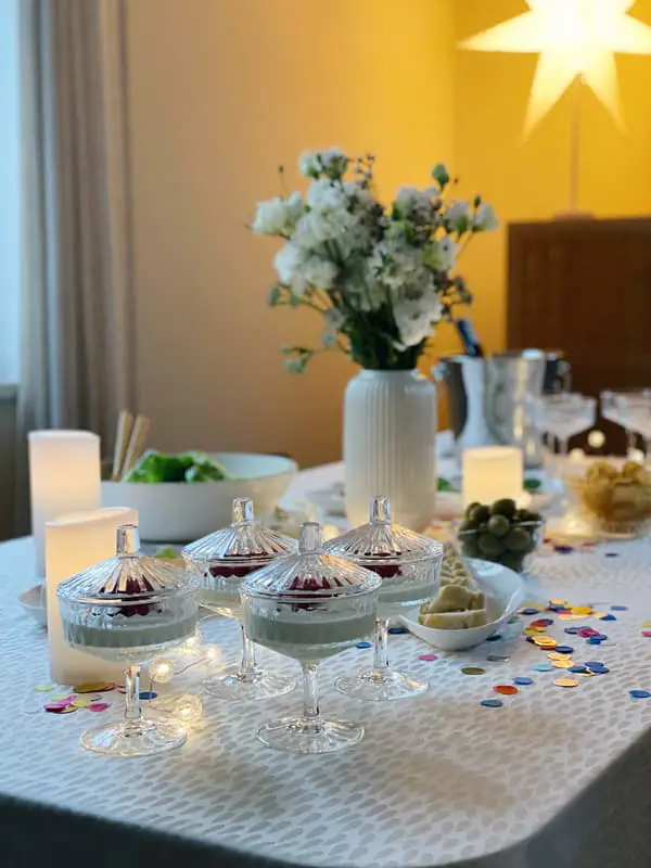Scandinavian New Year's Eve Table with White and Gold Accents — New Years Eve Dessert Table