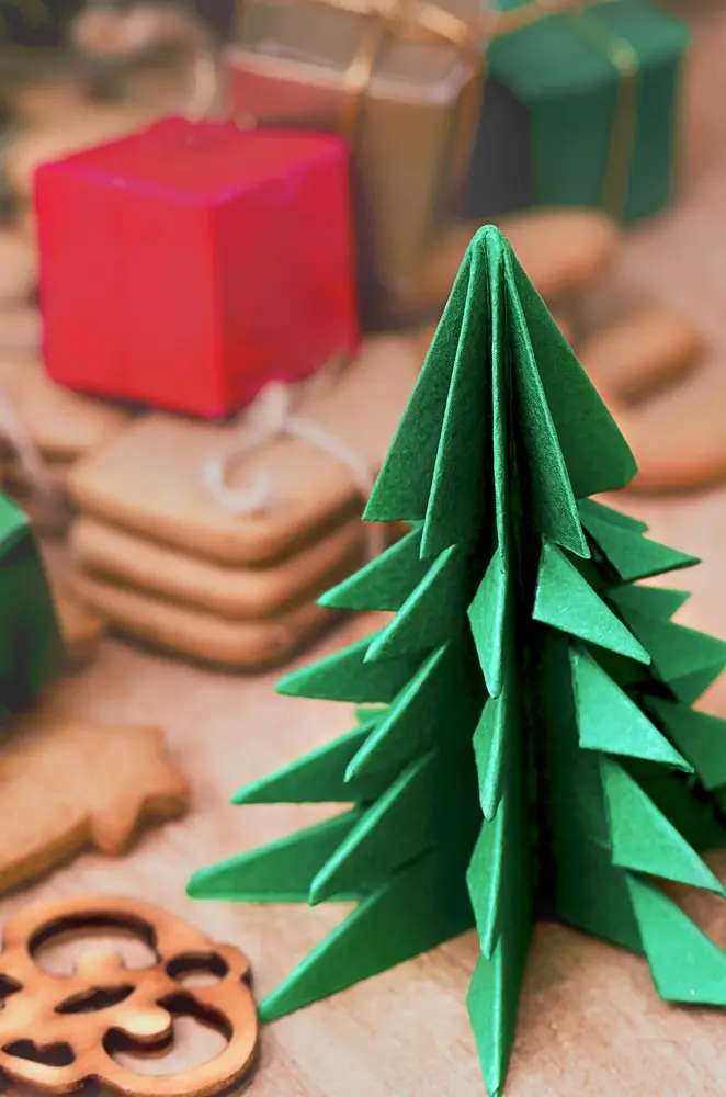 Geometric Origami Christmas Tree Craft — Christmas Crafts for Kids