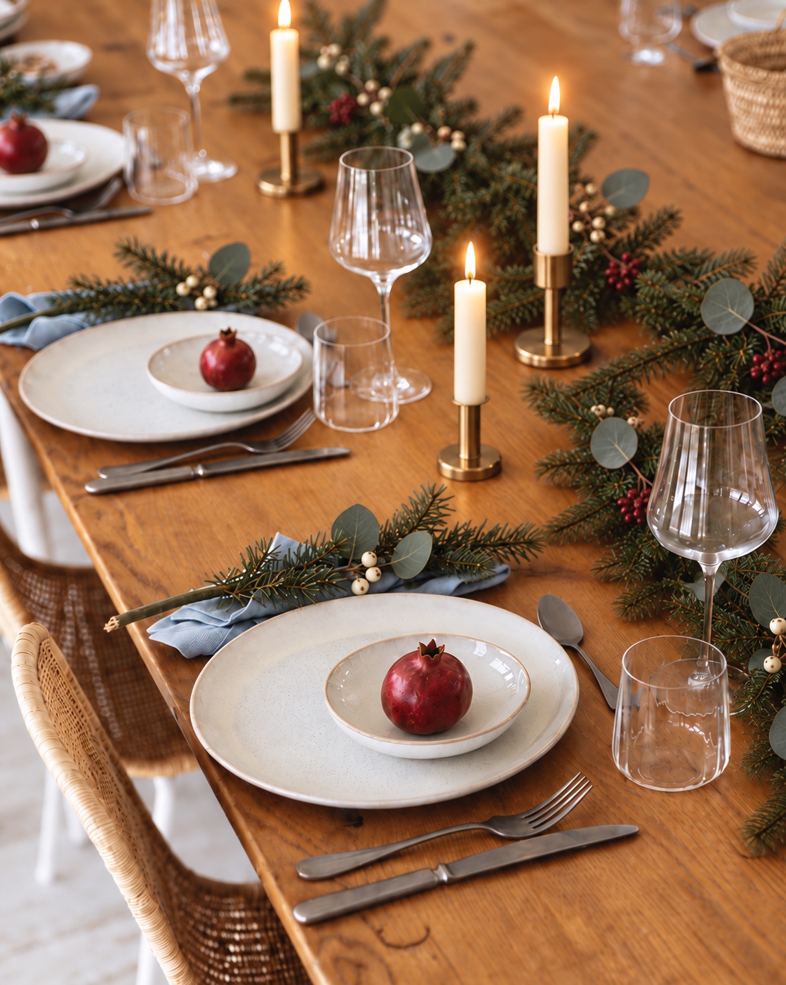 Rustic Christmas Table Setting Backdrop with Evergreen Garland — Christmas Party Backdrop