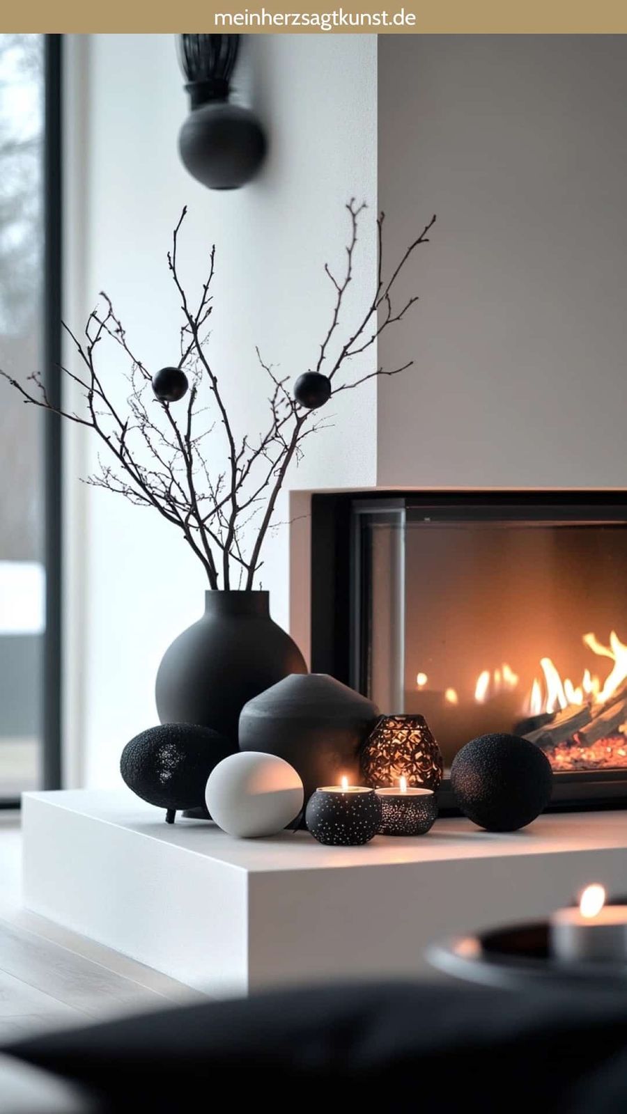 Minimalist Black and White Decor for a Modern Fireplace — Christmas Fireplace Decor