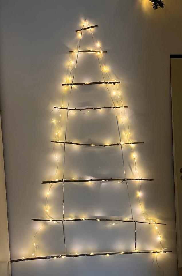 Horizontal Branch Tree — Christmas Fairy Lights Wall