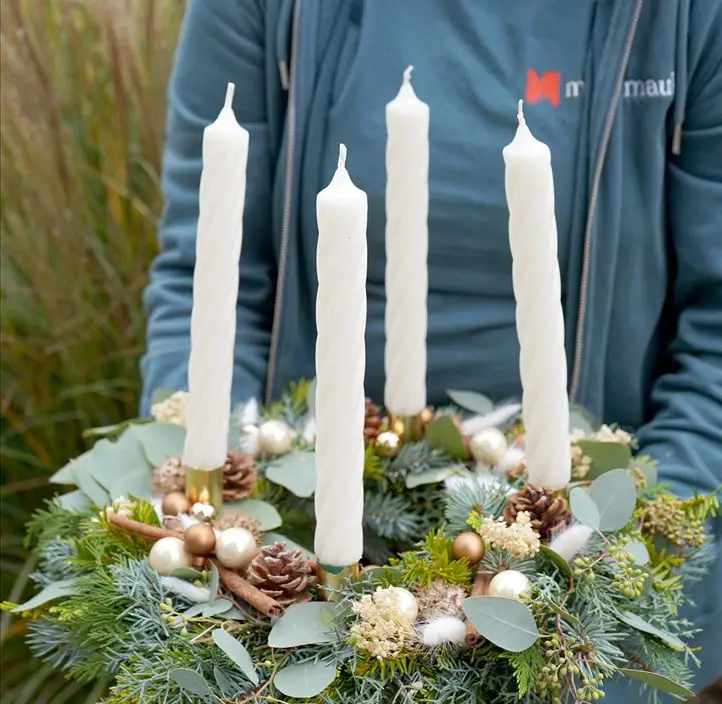 Lush Evergreen Advent Wreath with Twisted Candles Lush Evergreen Advent Wreath with Twisted Candles