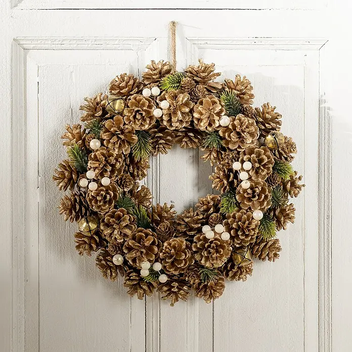 Modern White Metal Wreath with Integrated Candle Holders Modern White Metal Wreath with Integrated Candle Holders — Ornament Wreath