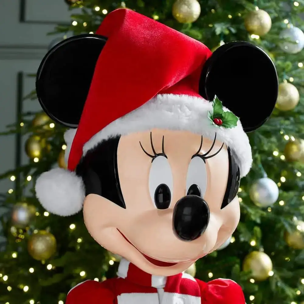 Minnie Mouse in Santa Costume — Disney Christmas Tree