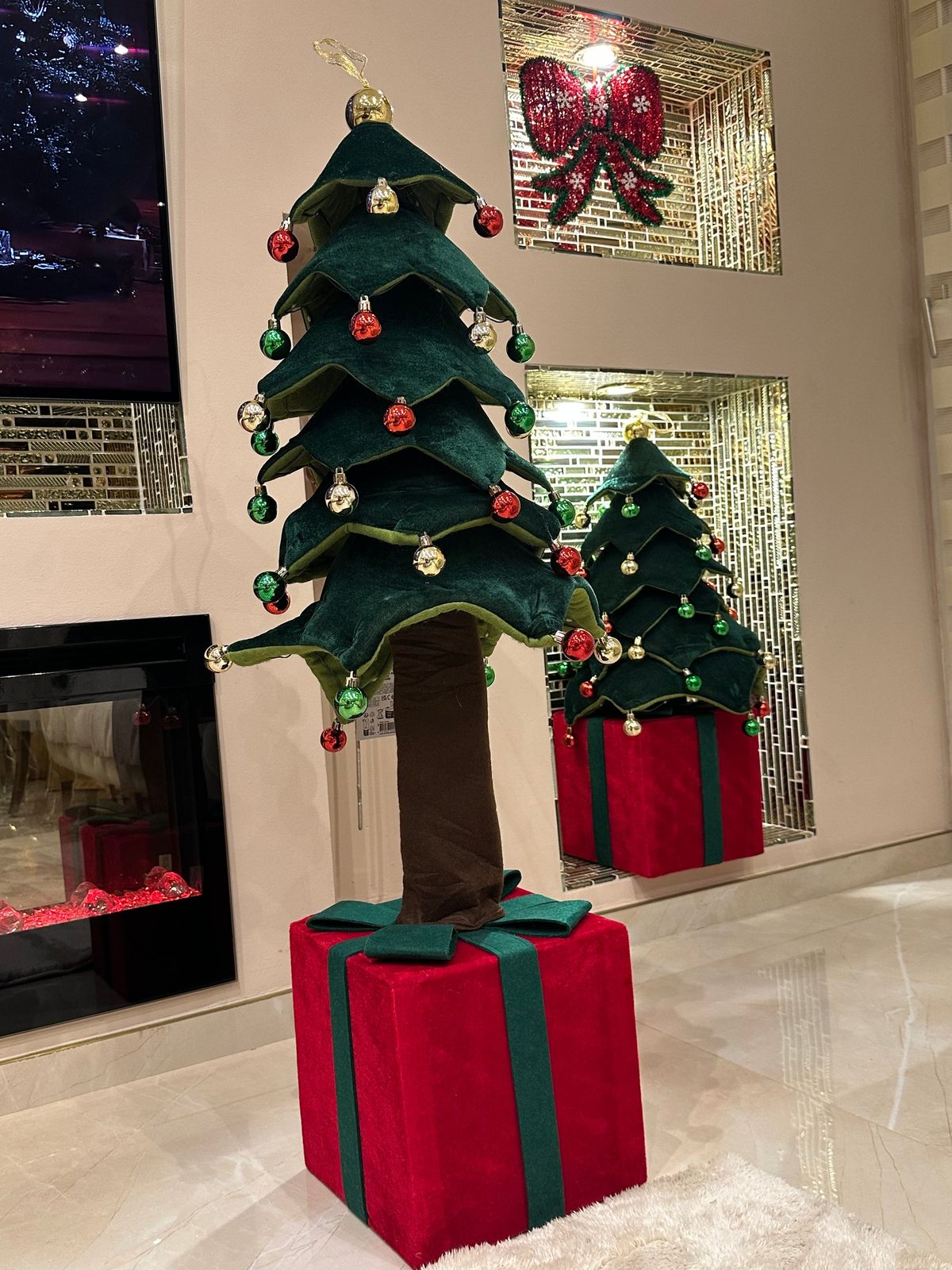 Tiered Velvet Christmas Trees with Red Bases and Gold Accents Tiered Velvet Christmas Trees with Red Bases and Gold Accents — Red and Green Christmas Tree