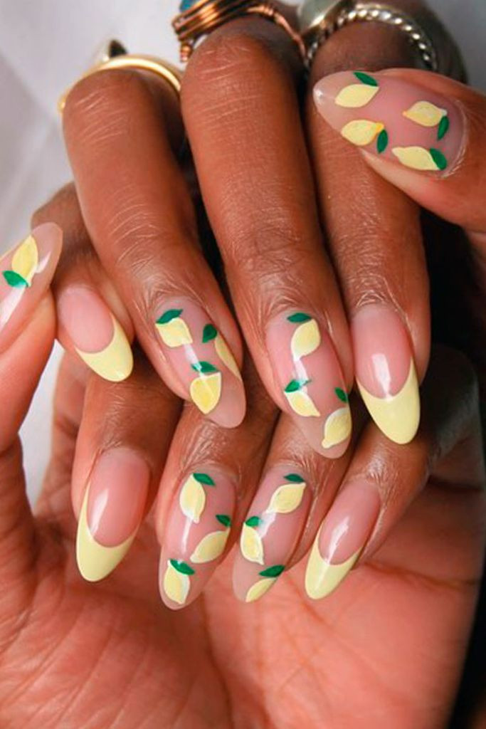 Fruity nails: 12 ideas para enamorarte de la manicura más divertida del verano