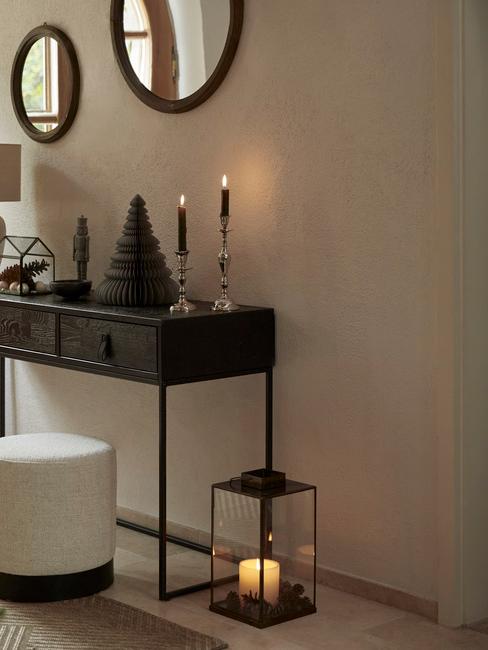 Hallway Visual Idea — Christmas Entryway Decor