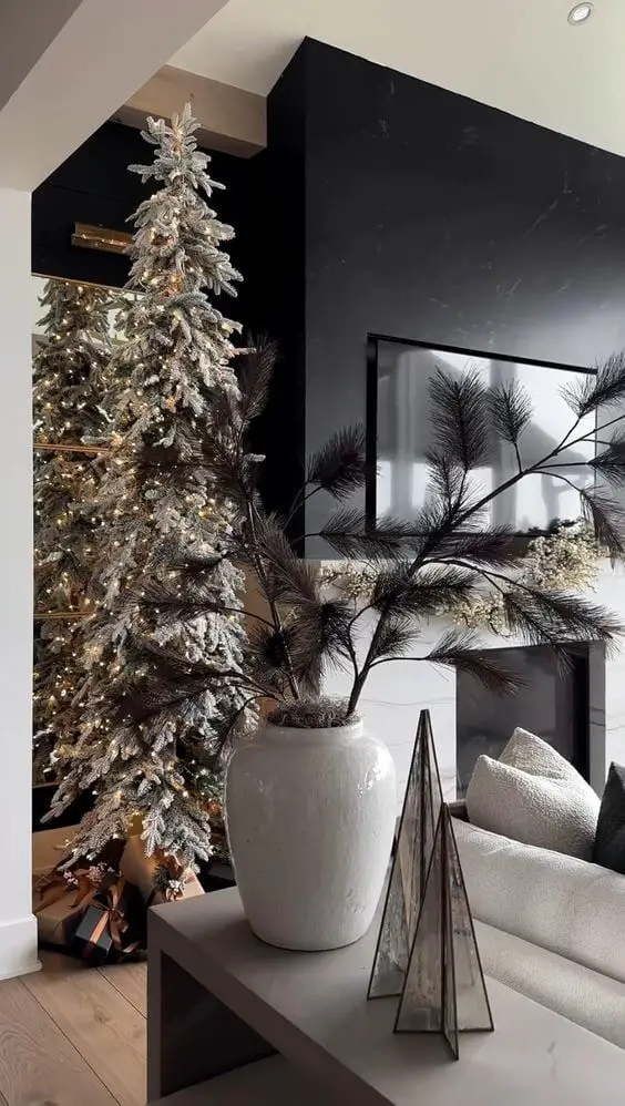 Modern Living Room with Flocked Tree and Dark Branches Modern Living Room with Flocked Tree and Dark Branches — Flocked Christmas Tree Decor