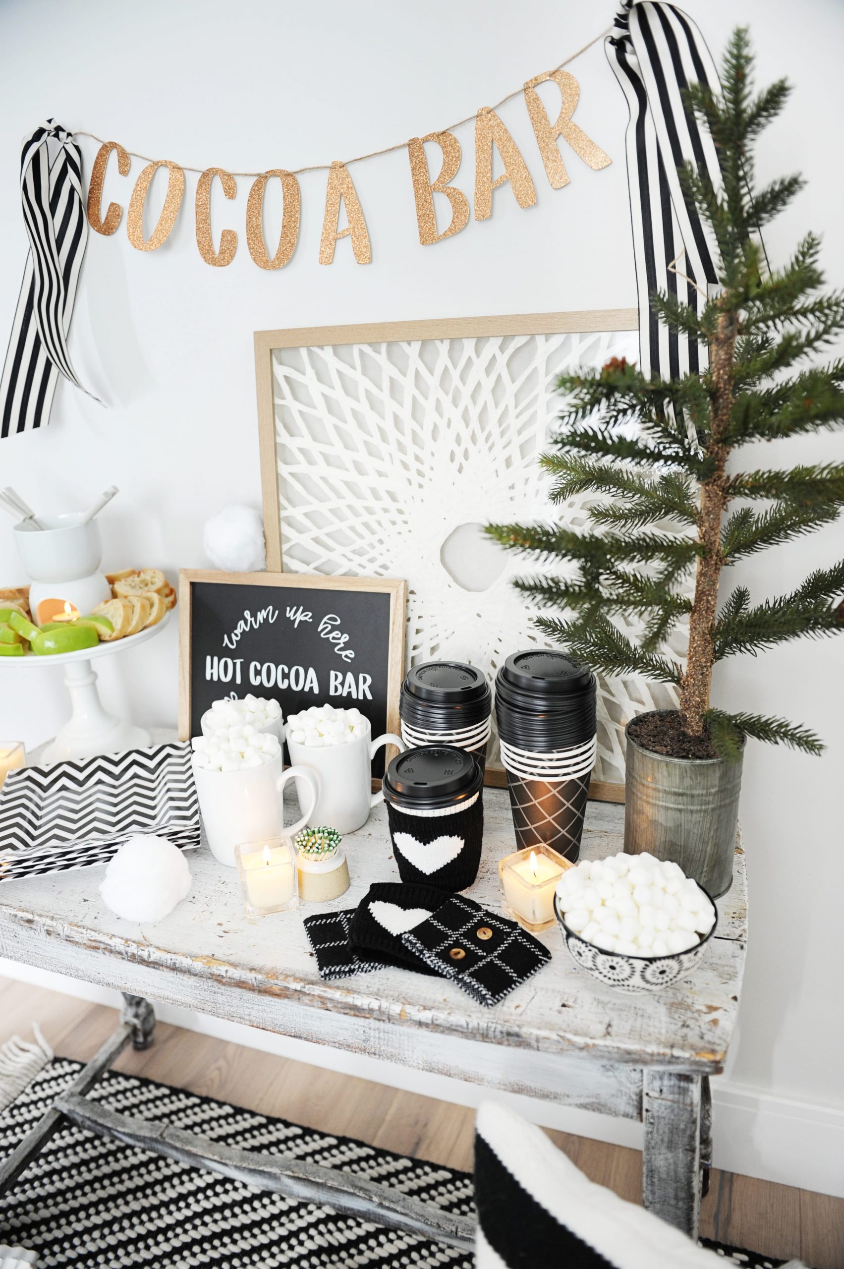 Modern Farmhouse Hot Cocoa Bar with Glitter Banner — Christmas Hot Cocoa Bar