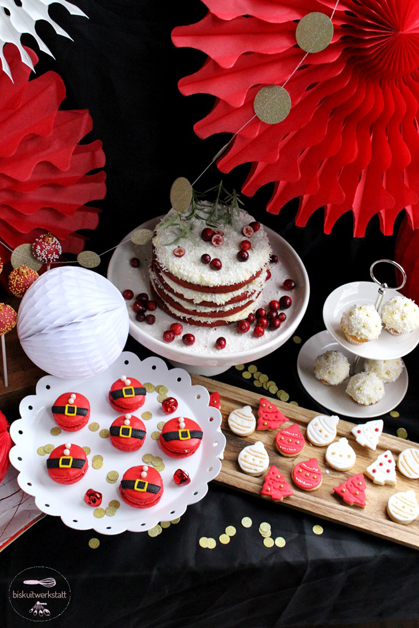 Whimsical Sweets: A Tiered Stand with Christmas Macarons — Christmas Dessert Table
