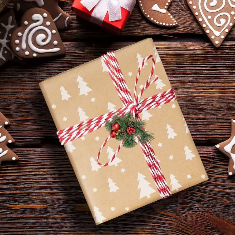 Traditional Gifts with Candy Cane Twine — Christmas Gift Wrapping