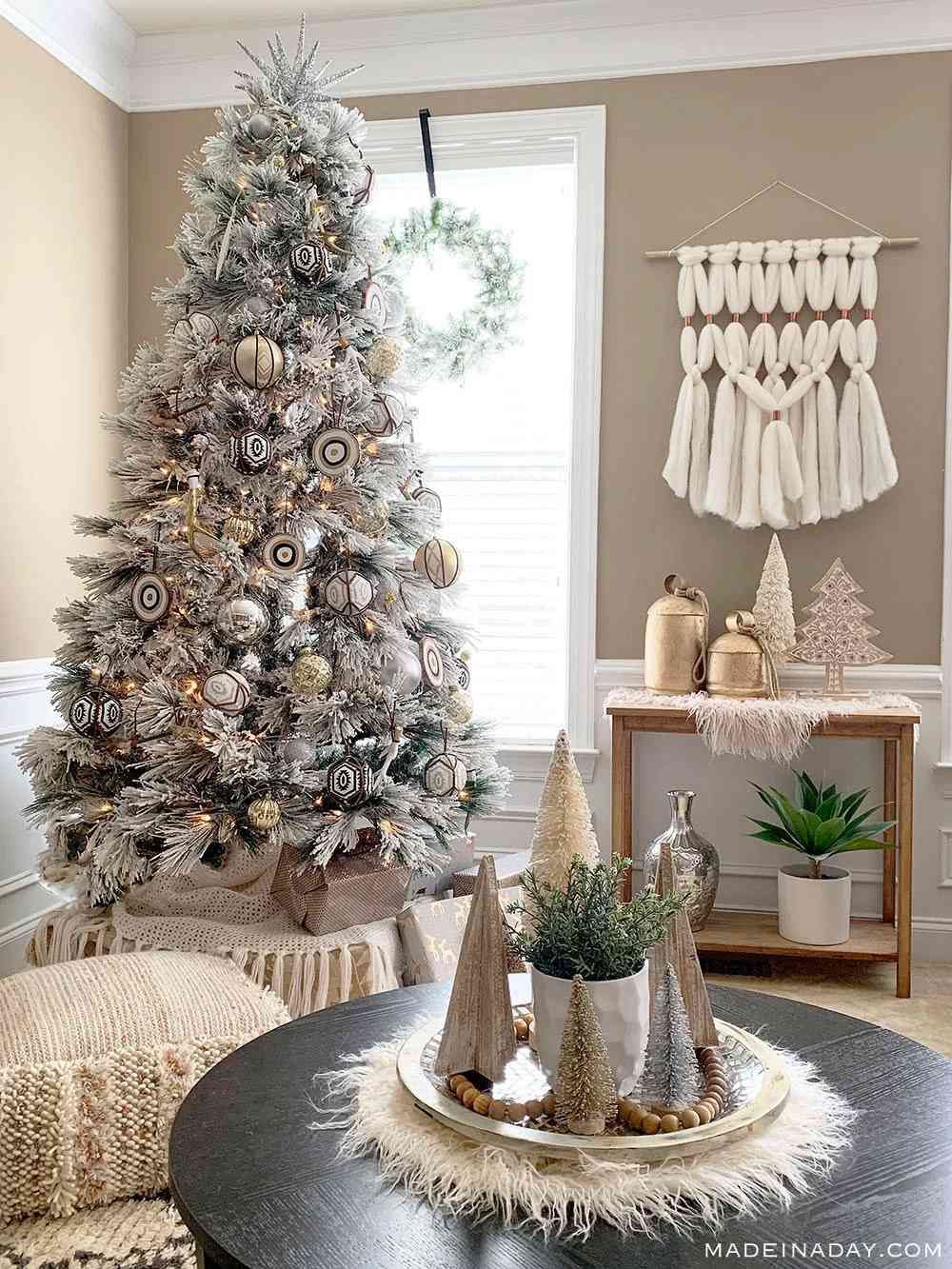 Boho Living Room with a Neutral Flocked Christmas Tree Boho Living Room with a Neutral Flocked Christmas Tree — Flocked Christmas Tree Decor