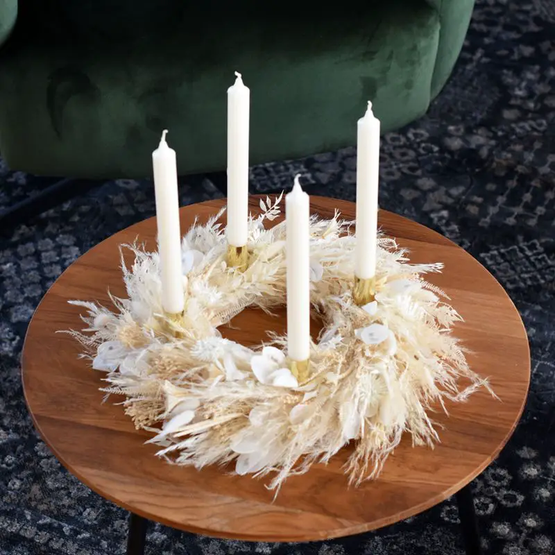 Boho-Minimalist Advent Wreath with Dried Botanicals Boho-Minimalist Advent Wreath with Dried Botanicals