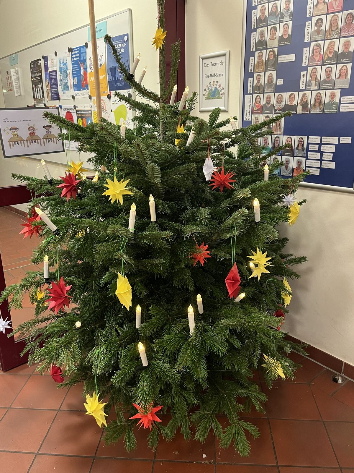 Handmade Paper Ornaments on a Classroom Christmas Tree Handmade Paper Ornaments on a Classroom Christmas Tree — Christmas Classroom Decor