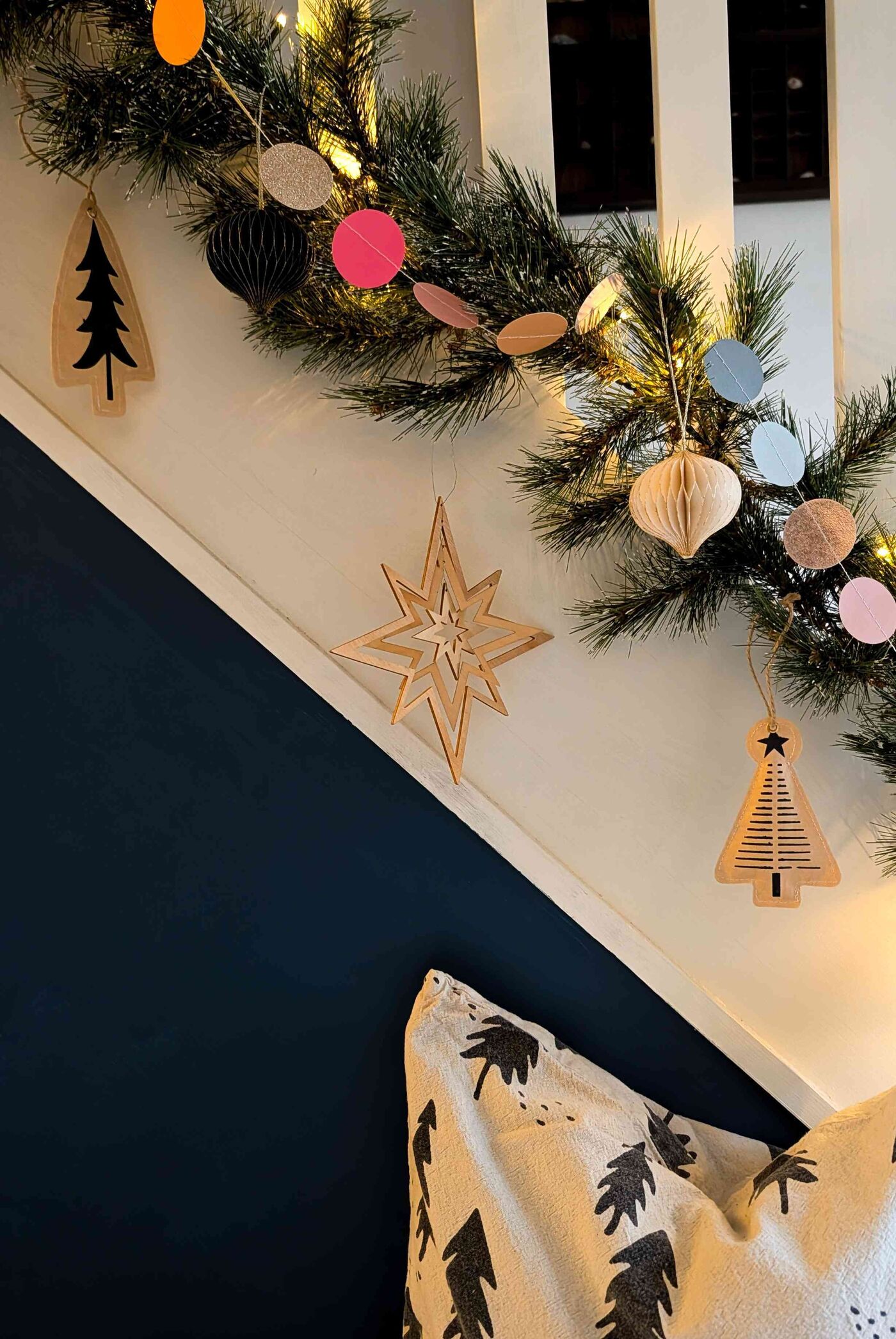 Playful Garland with Modern Wooden and Paper Ornaments — Christmas Stair Garland