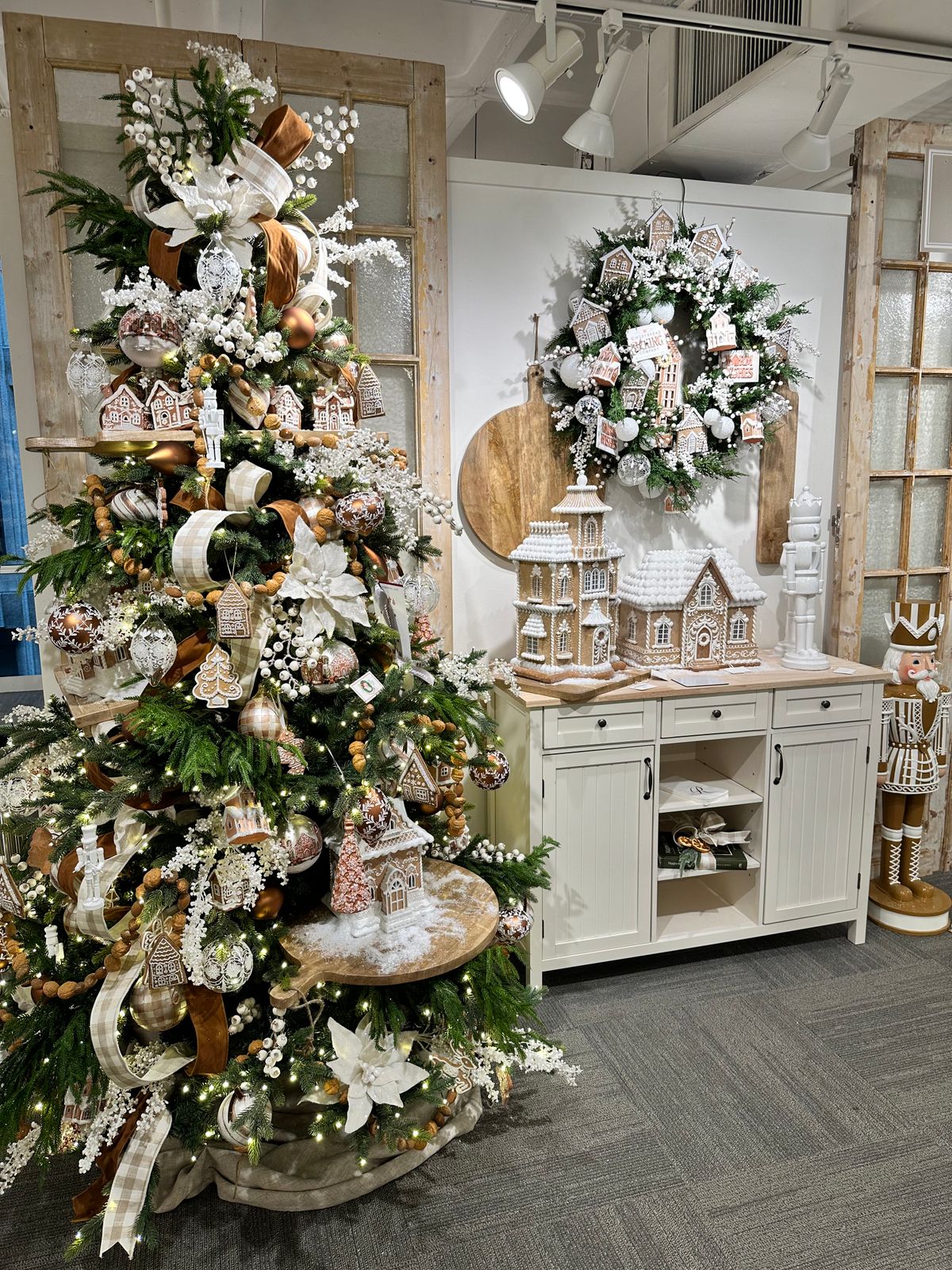 Elegant Christmas Tree with Whimsical Ornaments and Plaid Ribbons