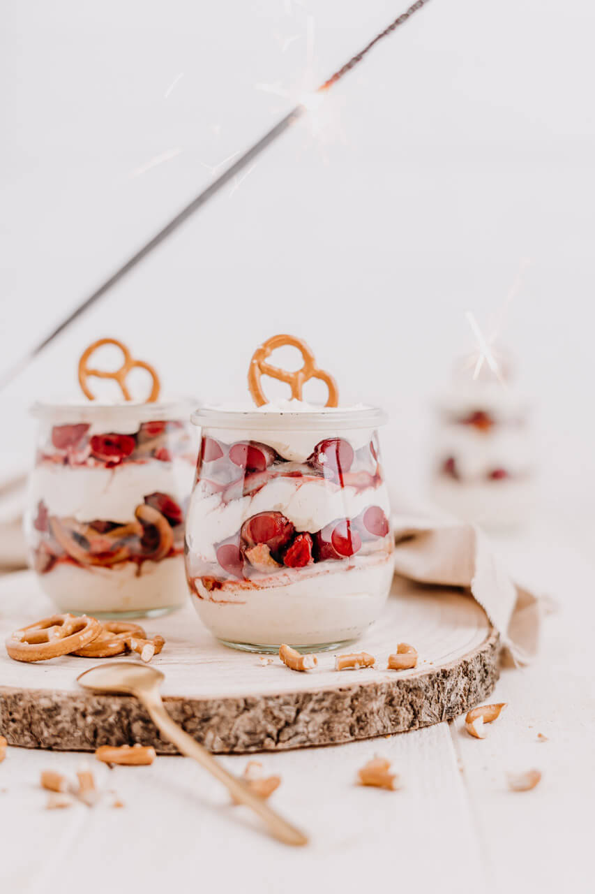 Rustic Desserts in Jars with Pretzel Toppers and Sparklers — New Years Eve Dessert Table