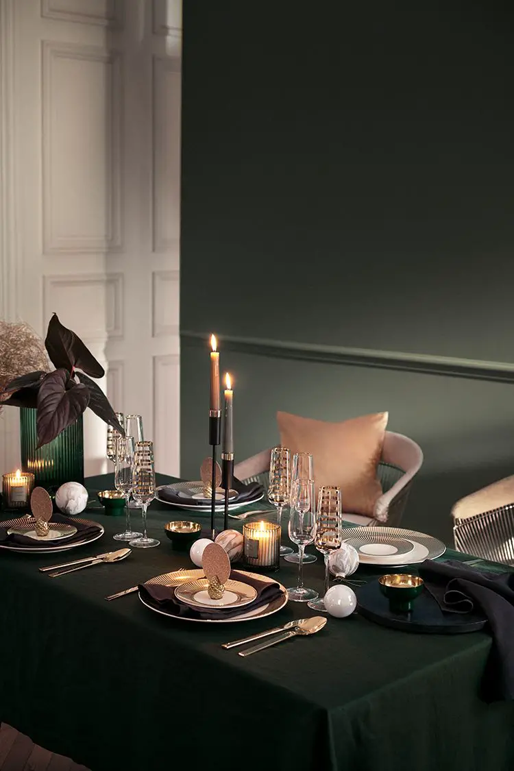 Elegant Dark Green and Gold Dining Ambiance — New Years Eve Party 2027