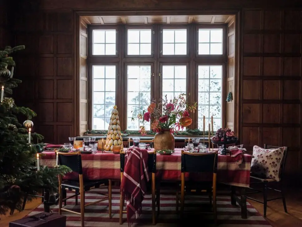 Traditional Dining Room with Bold Striped Tablecloth — Simple Christmas Centerpiece