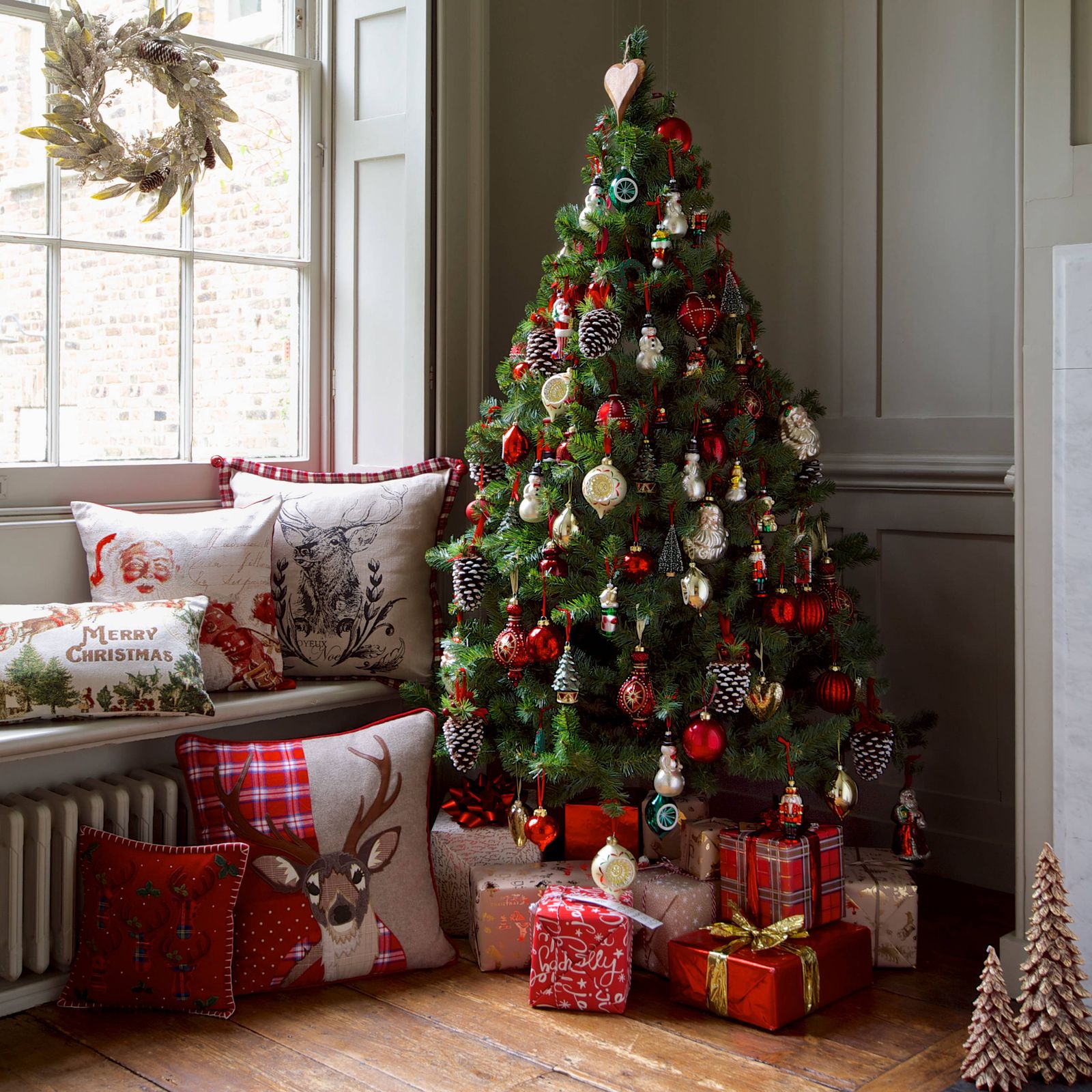 Ornate Scandinavian Christmas Tree with Festive Cushions Ornate Scandinavian Christmas Tree with Festive Cushions