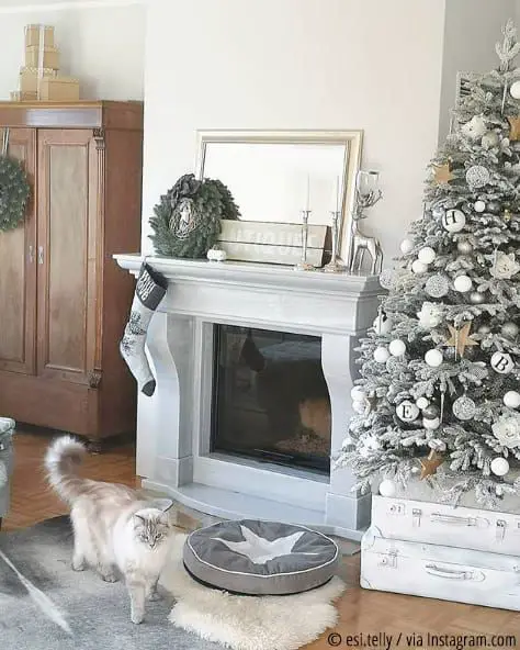 Flocked Christmas Tree with White and Silver Accents — Christmas Tree Themes