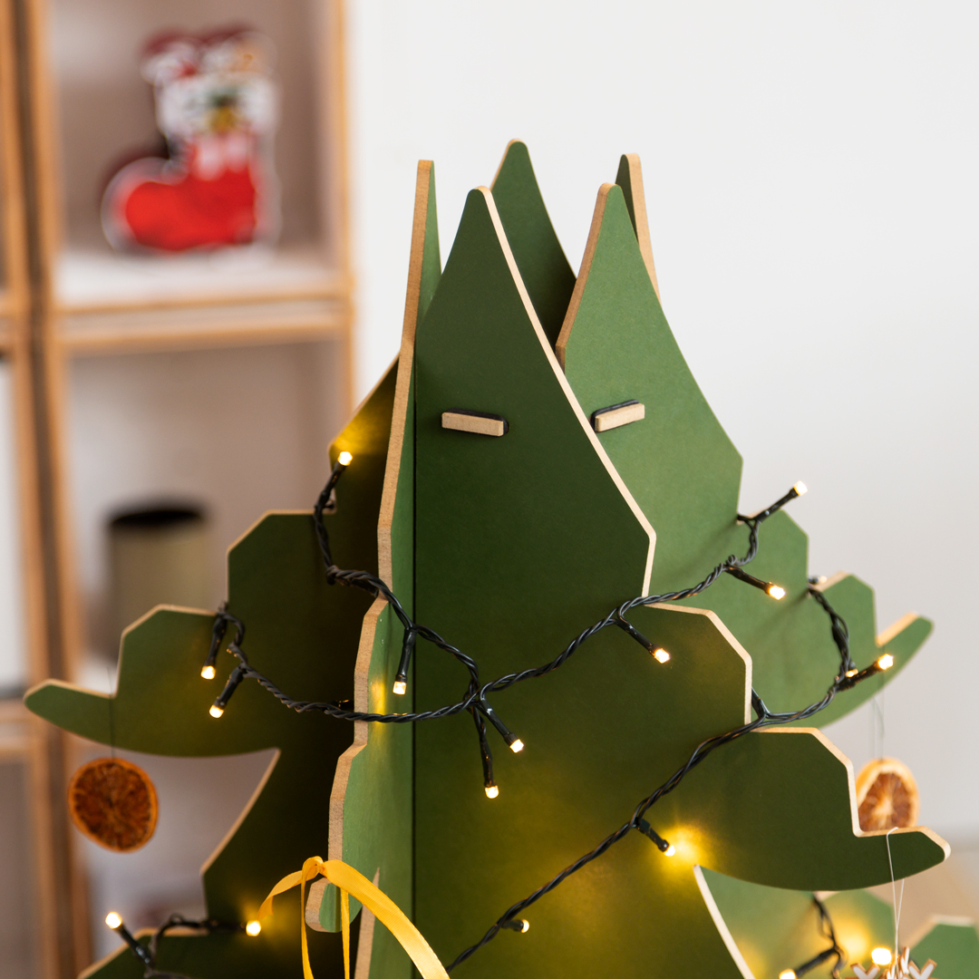 Geometric Plywood Christmas Tree — Alternative Christmas Trees