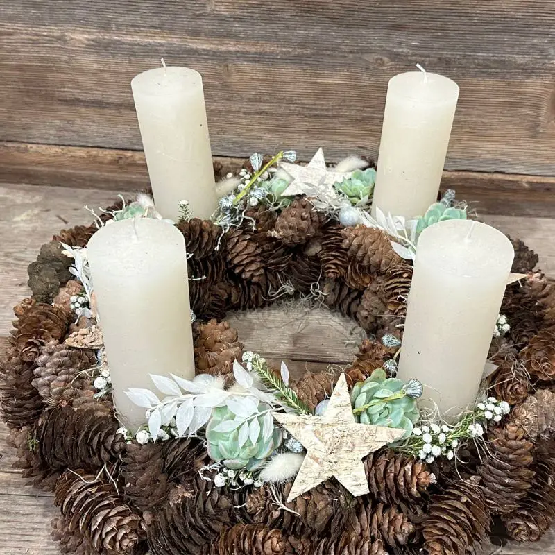 Rustic Pinecone and Greenery DIY Advent Wreath — DIY Christmas Decor