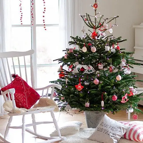 Scandi Christmas Tree with Whimsical Ornaments — Christmas Tree Decorating