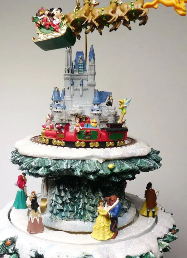 Medium Shot Of Display Musical Disney Christmas Tree Display