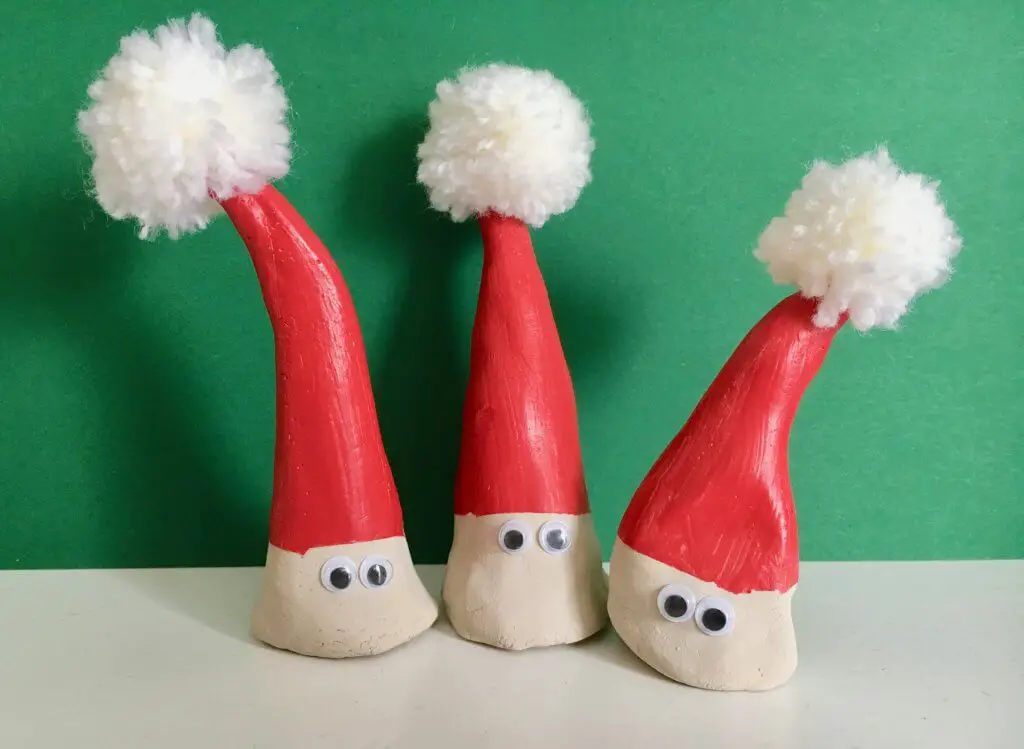 Googly-Eyed Santa Hat Crafts — Christmas Crafts for Kids