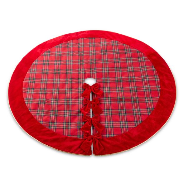None Traditional Red and Green Plaid Skirt with Velvet Accents None Traditional Red and Green Plaid Skirt with Velvet Accents — Christmas Tree Skirt
