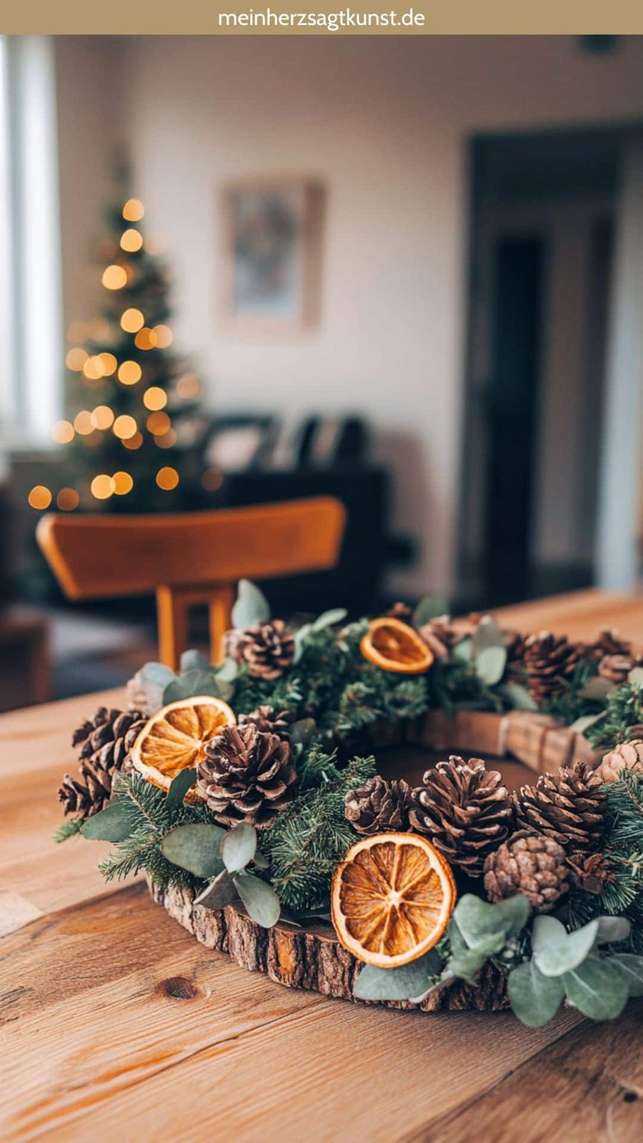 Rustic Wreath with Pinecones and Dried Oranges — Simple Christmas Centerpiece