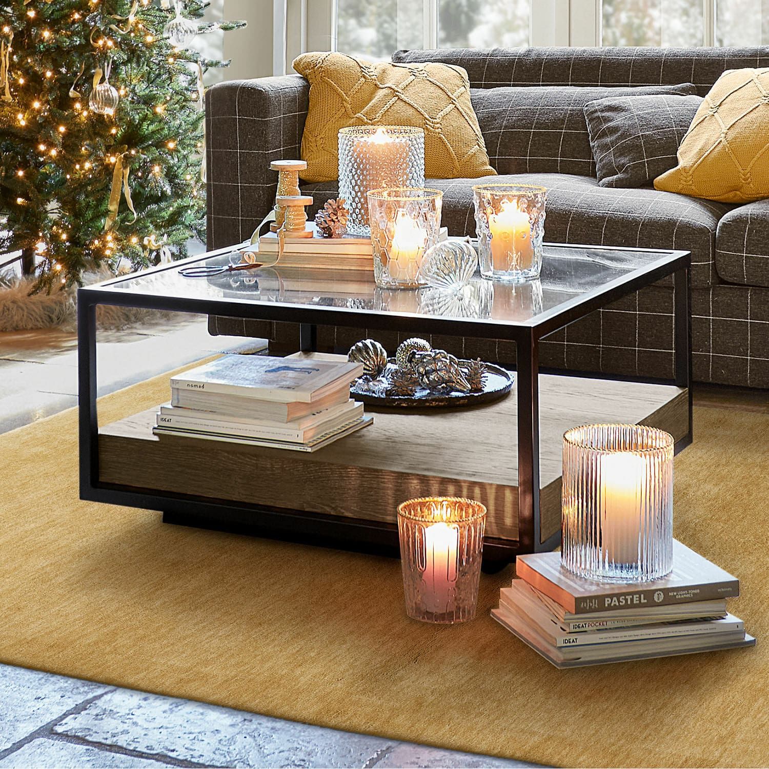 Modern Glass and Wood Coffee Table with Hurricane Lanterns Modern Glass and Wood Coffee Table with Hurricane Lanterns — Christmas Coffee Table Decor