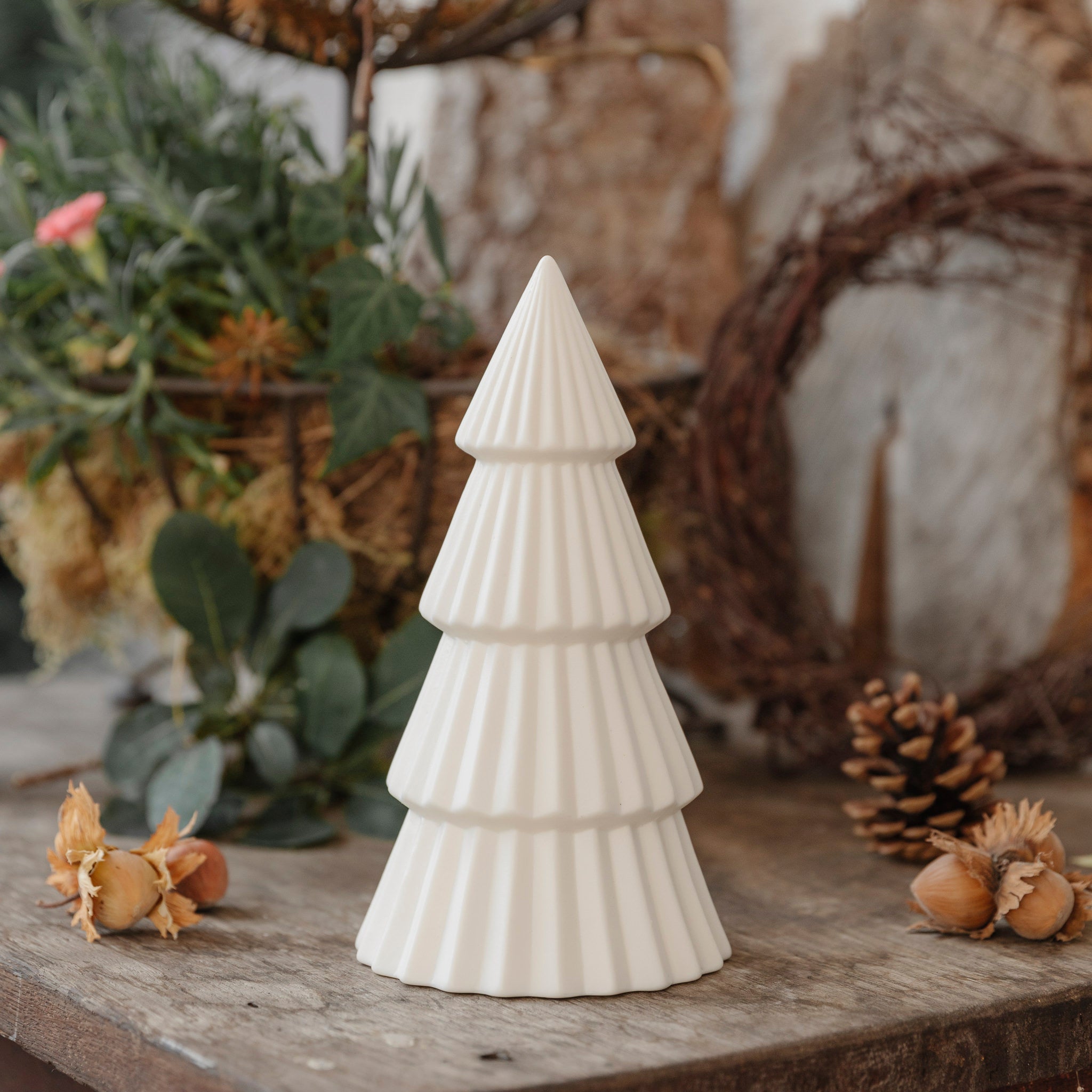 Ceramic Christmas Tree Vignette with Natural Elements — Minimalist Christmas Tree
