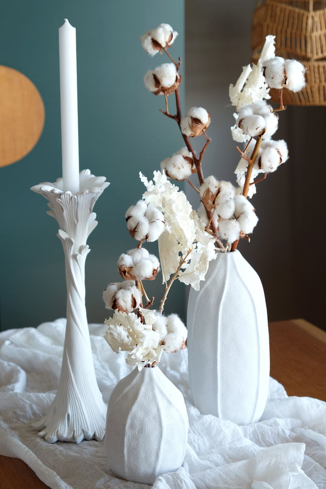 Arrange Elegant Vases with Cotton Stems and Candles Arrange Elegant Vases with Cotton Stems and Candles — Winter Home Decor