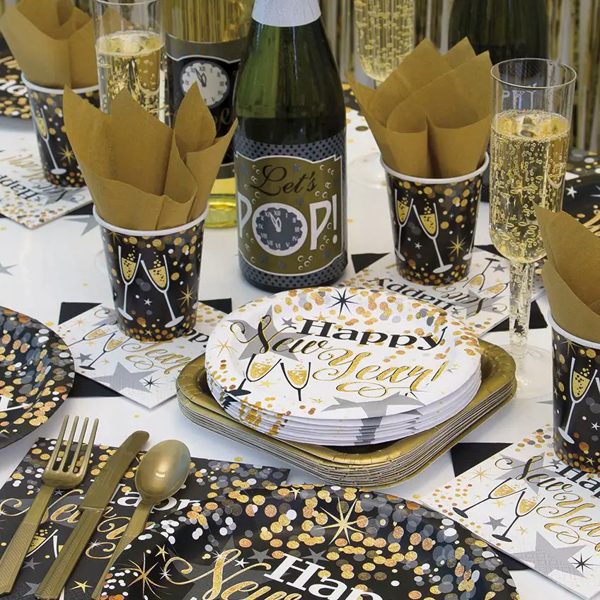 Festive 'Happy New Year' Plates and Cups for a Coordinated Look Festive 'Happy New Year' Plates and Cups for a Coordinated Look — New Years Eve Party Decor