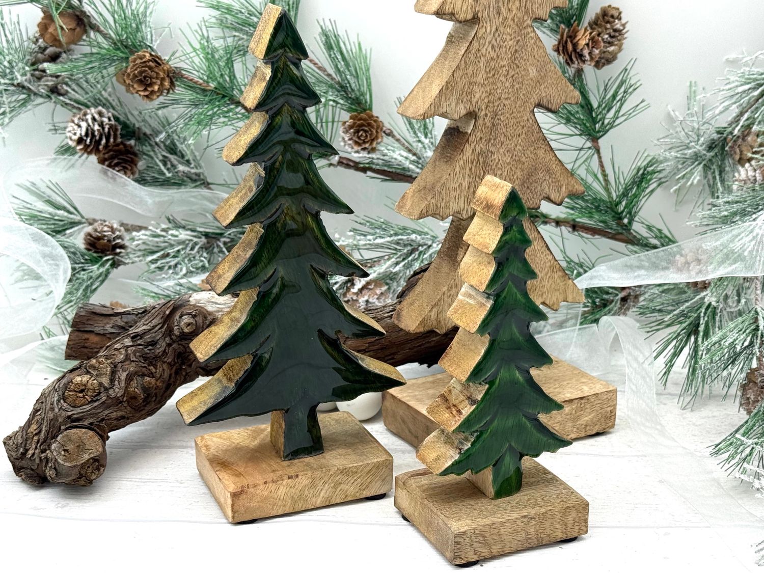 Carved Wooden Trees in Green and Natural Tones — Tabletop Christmas Tree Decor