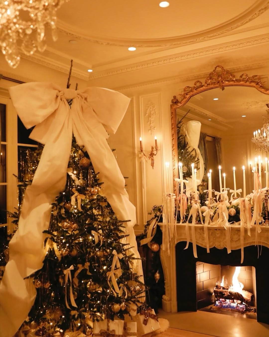Oversized Ivory Bow Crowns an Opulent Gold Christmas Tree — Elegant Christmas Tree