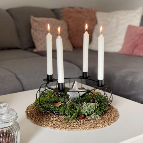Modern Black Metal Wreath with Greenery on Coffee Table Modern Black Metal Wreath with Greenery on Coffee Table — Advent Wreath